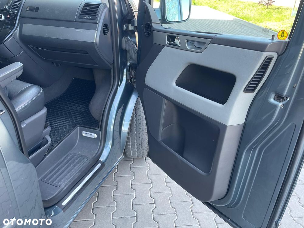 Volkswagen Transporter Multivan Comfortline - 8