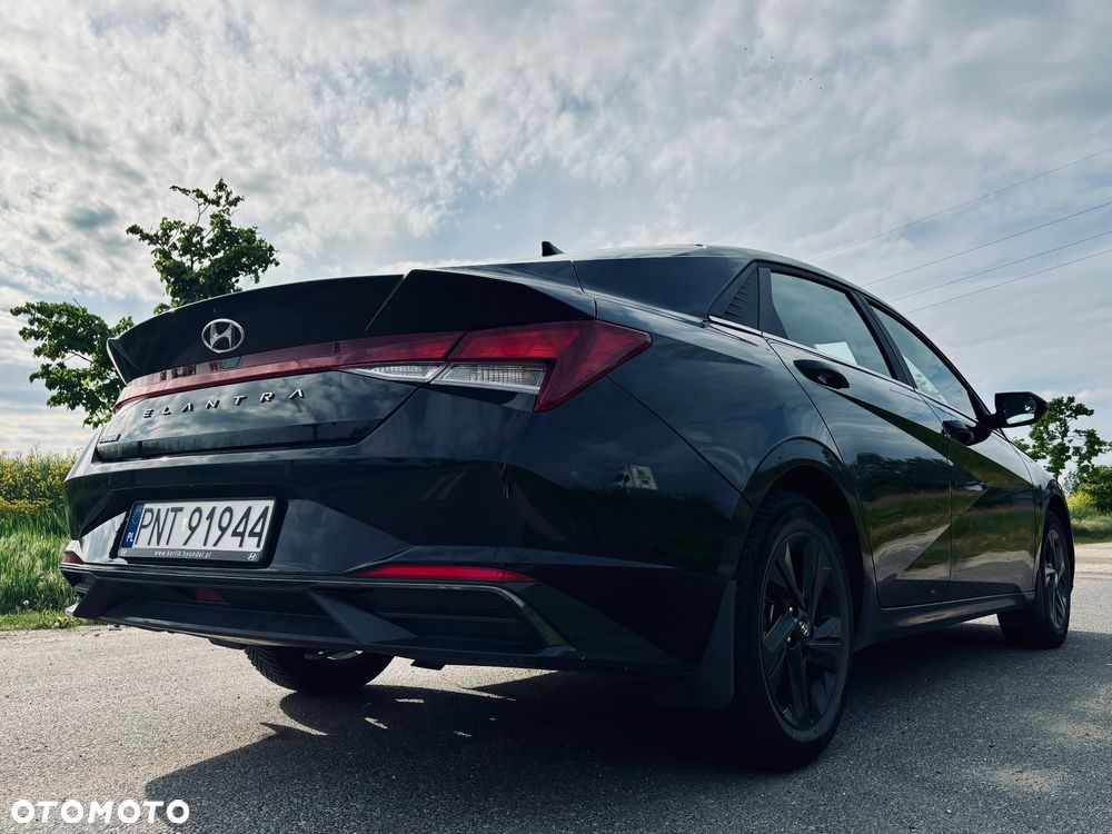 Hyundai Elantra 1.6 Smart - 5