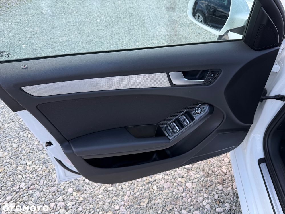 Audi A4 Avant 2.0 TDI DPF quattro S line Sportpaket (plus) - 28