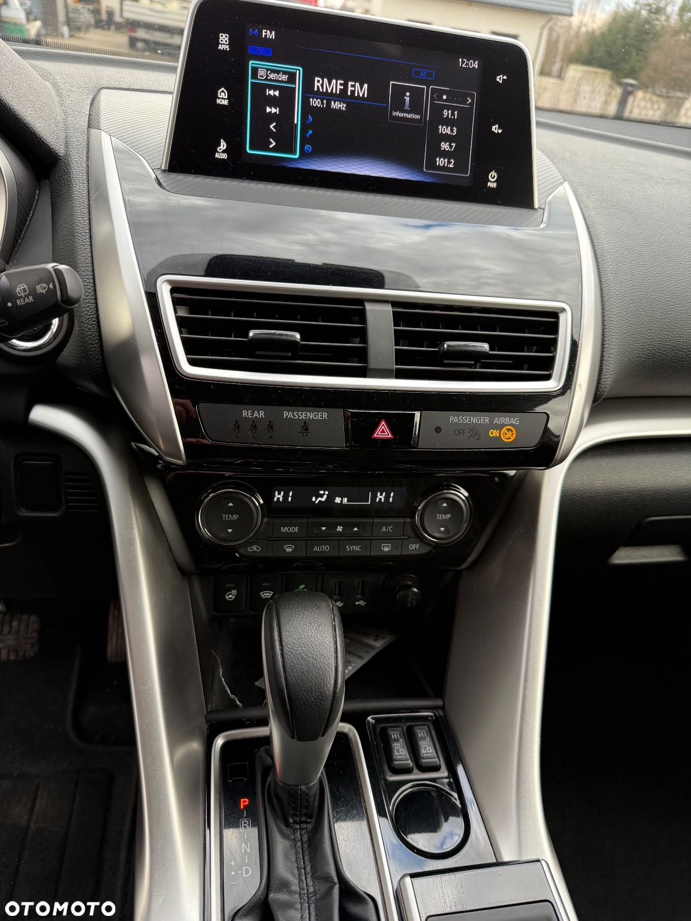 Mitsubishi Eclipse Cross - 13