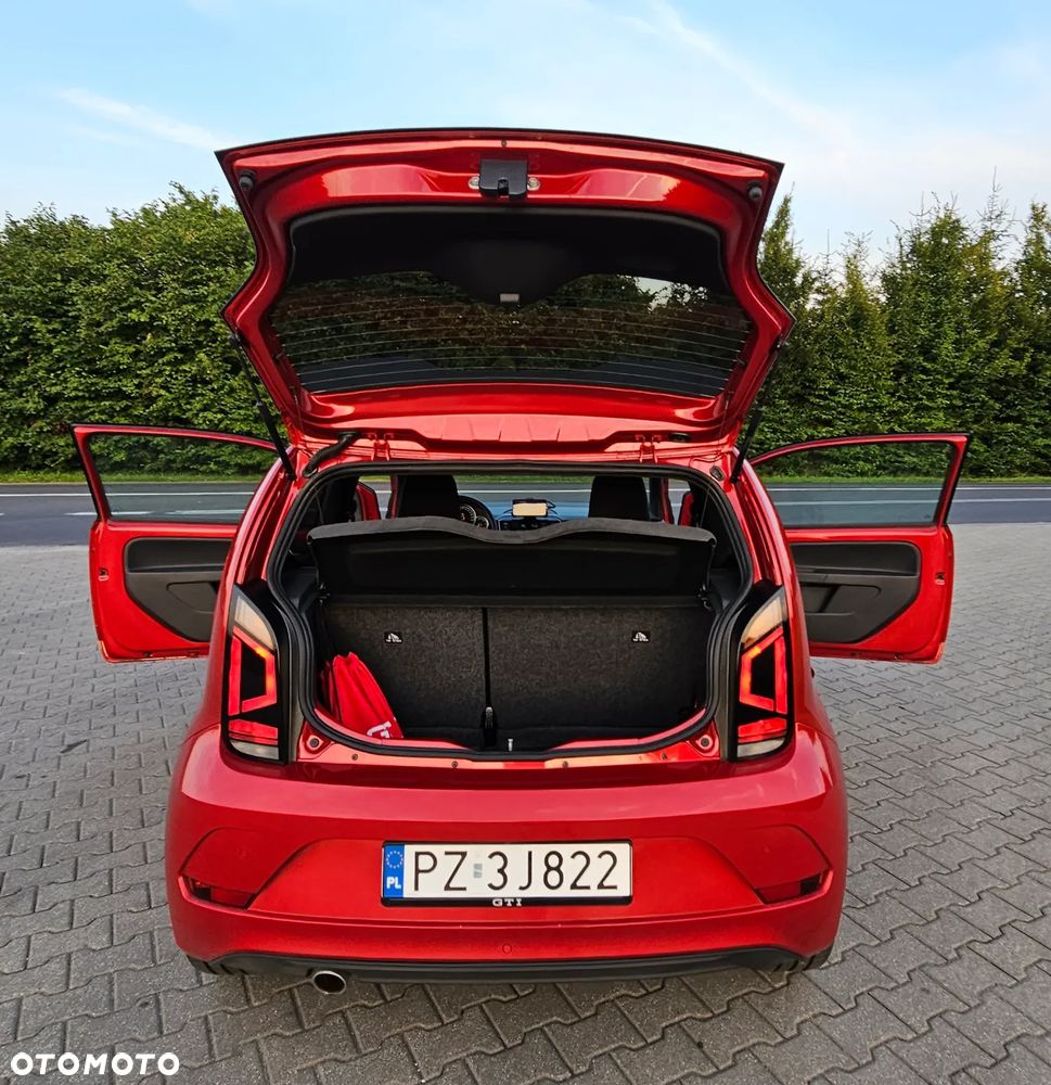 Volkswagen up! - 13