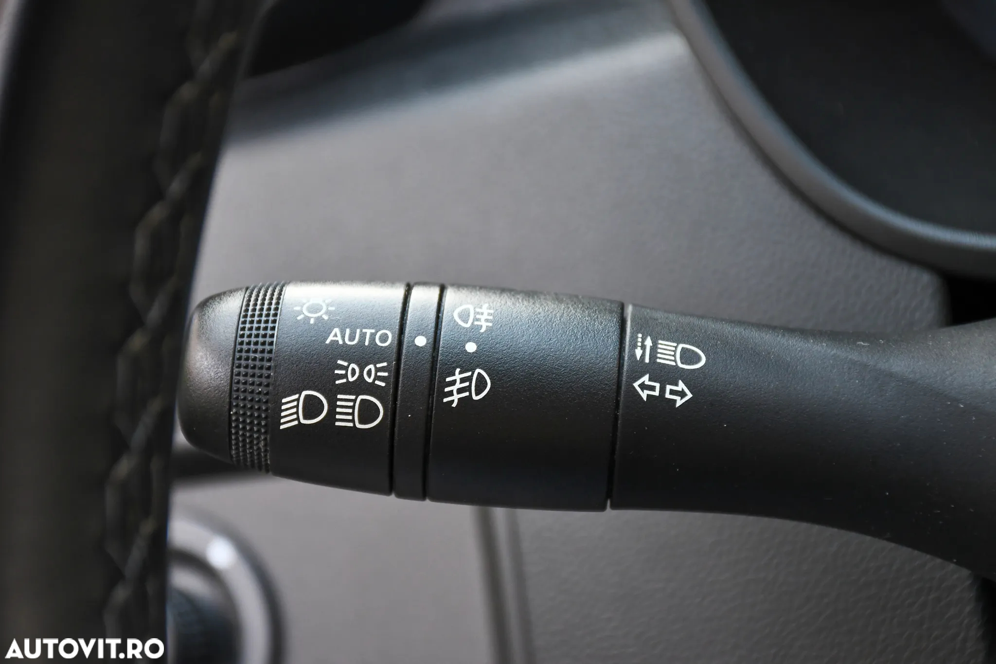 Dacia Duster dCi 110 FAP 4x4 Prestige - 24