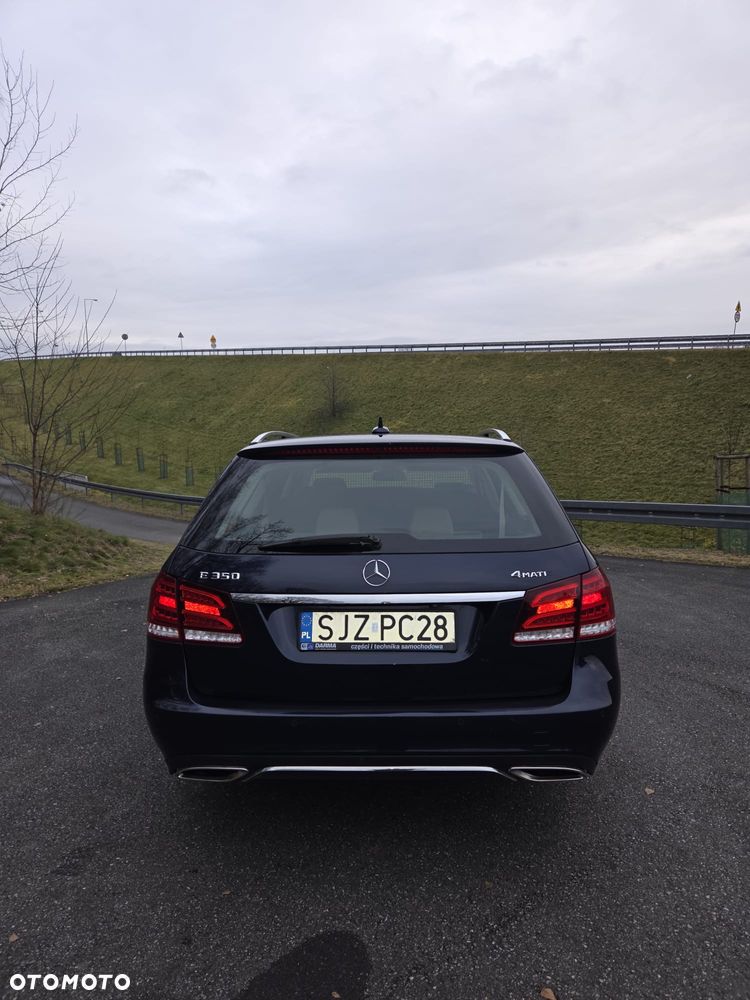 Mercedes-Benz Klasa E 350 4Matic 7G-TRONIC - 4