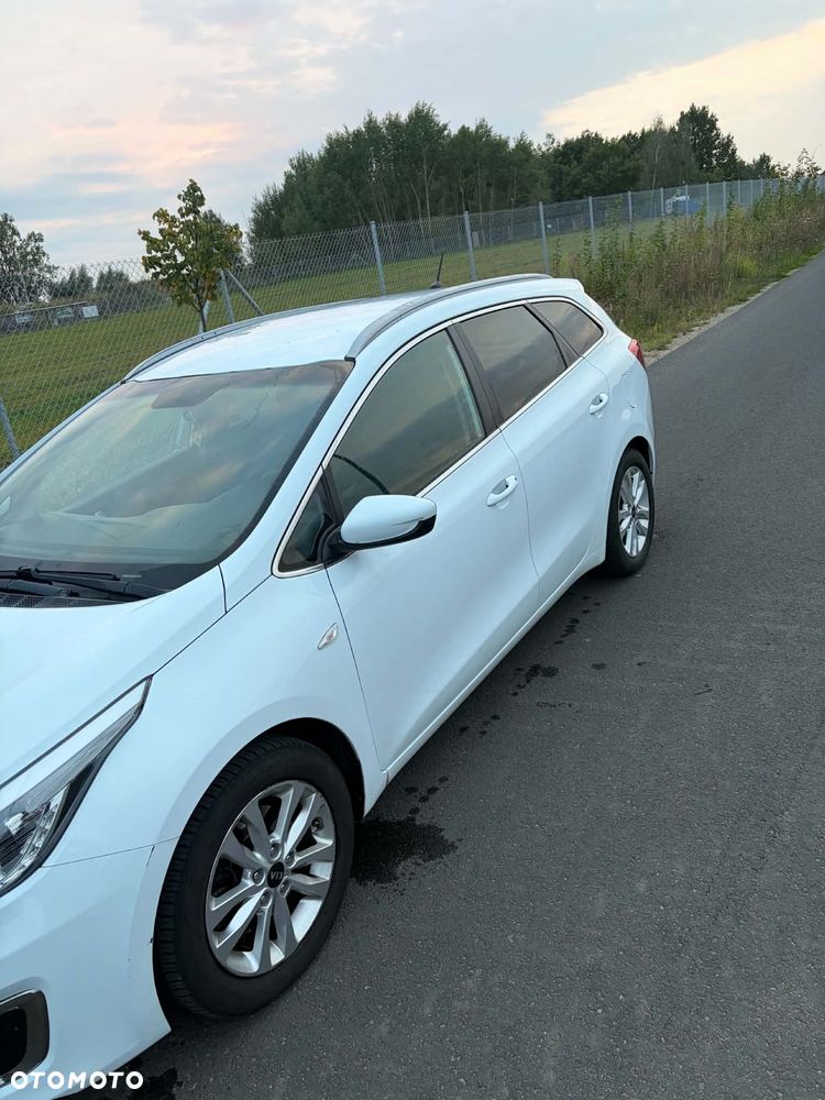 Kia Ceed 1.6 CRDi L - 8