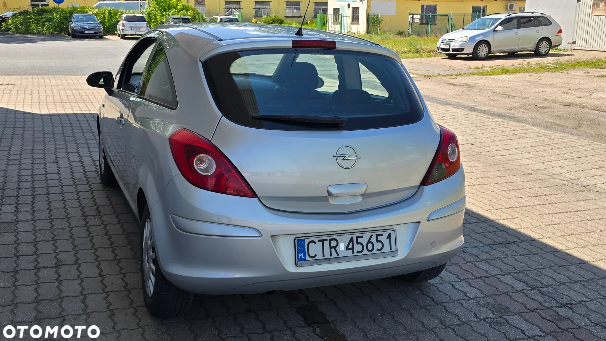Opel Corsa 1.2 16V Cosmo - 6