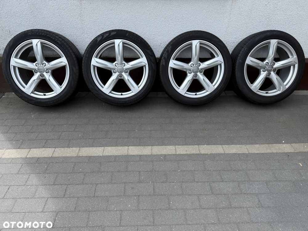 255 45 20 / AUDI Q4 Q5 SQ5 VW Tiguan SKODA Kodiaq SEAT Tarraco/ 4K0 - 2