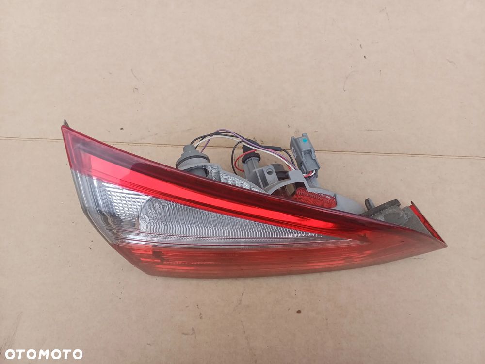 Focus MK3 kombi lampa w klapę lewy tył led 10-14 - 5