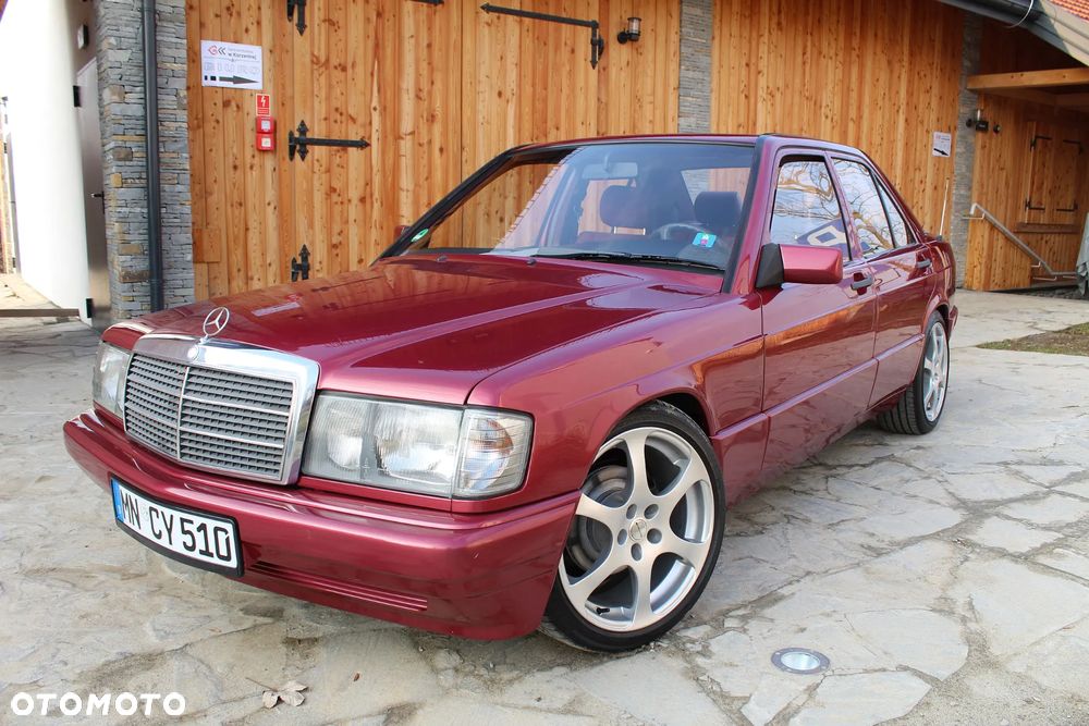 Mercedes-Benz W201 (190) - 5