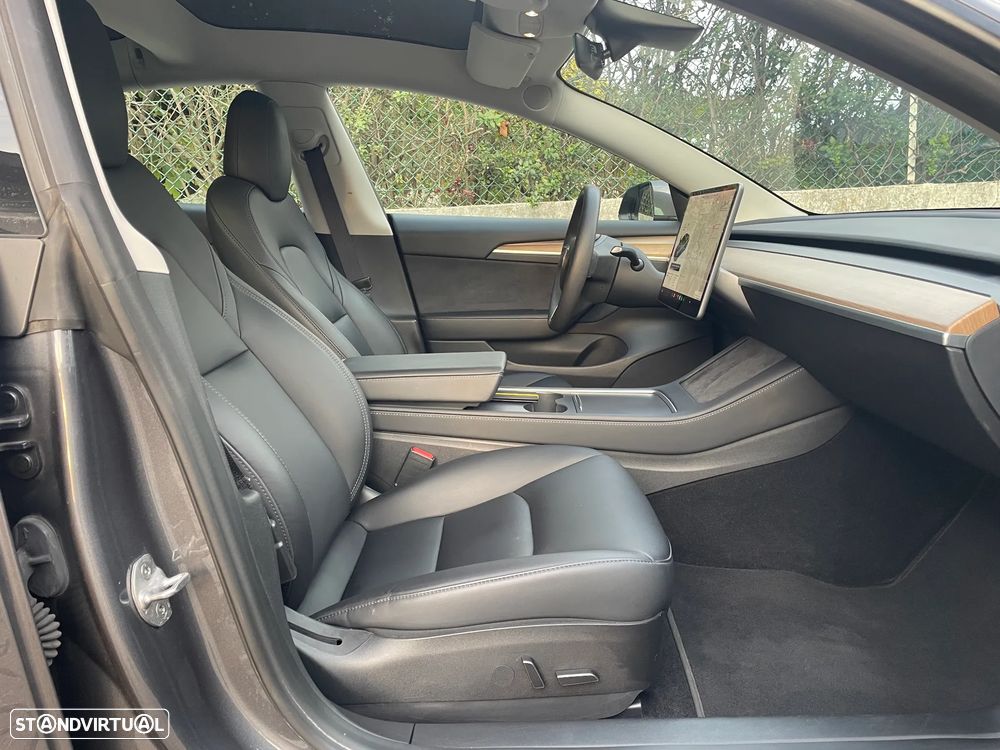 Tesla Model 3 Tração Traseira - 27