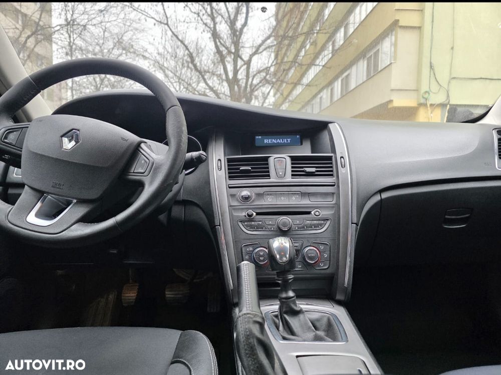 Renault Latitude - 10