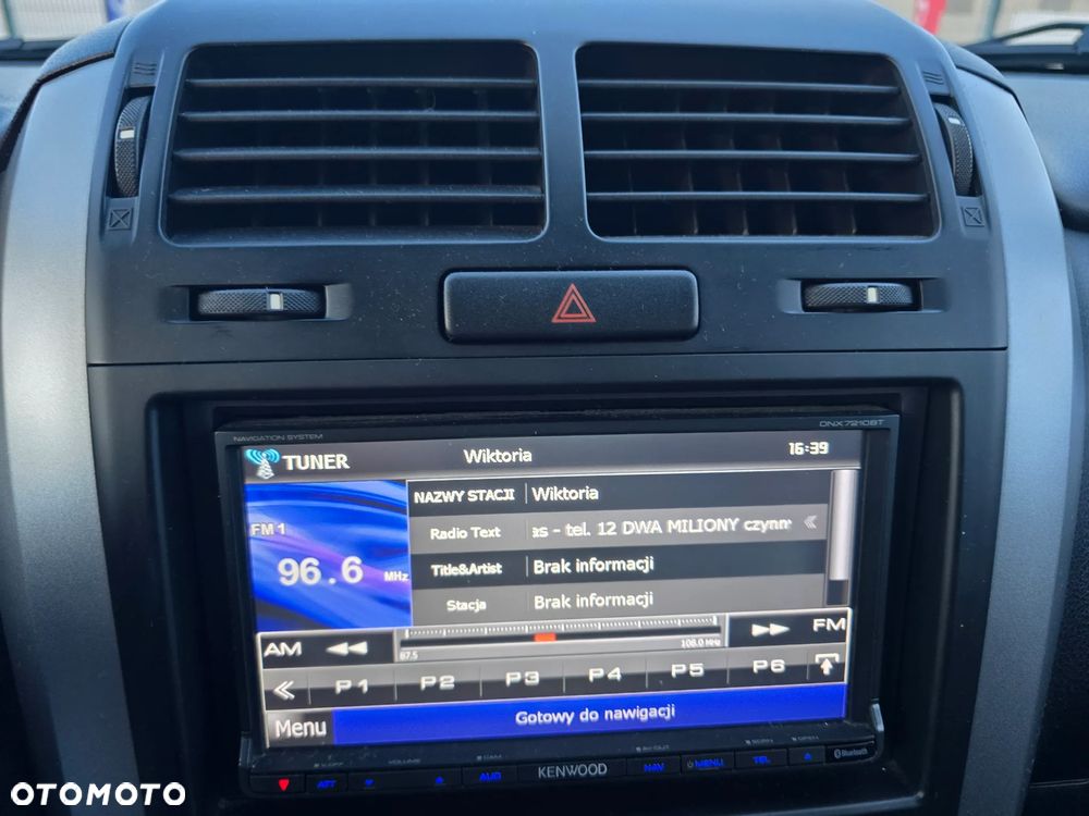 Suzuki Grand Vitara 2.4 Premium - 22