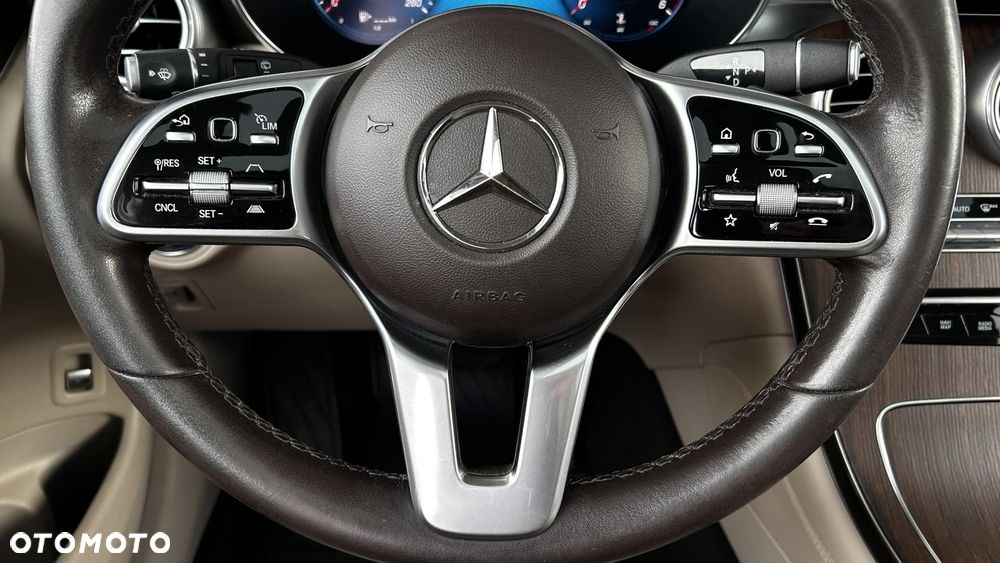 Mercedes-Benz GLC 220 d 4-Matic - 16