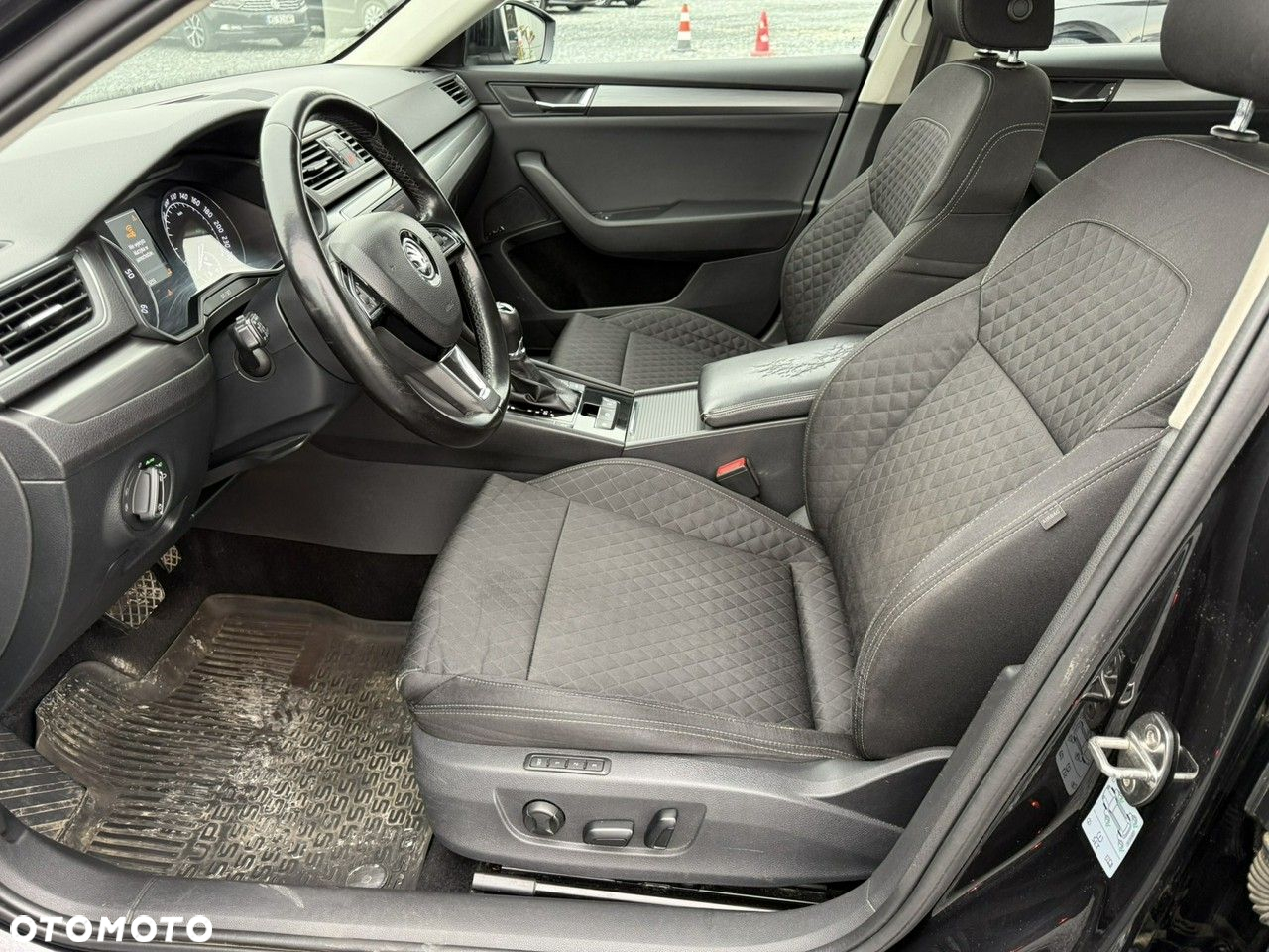 Skoda Superb - 26