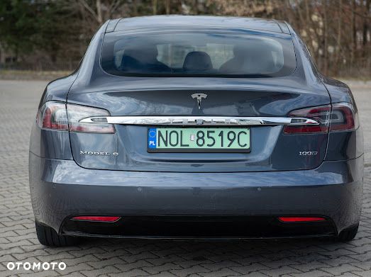 Tesla Model S Long Range Plus - 7