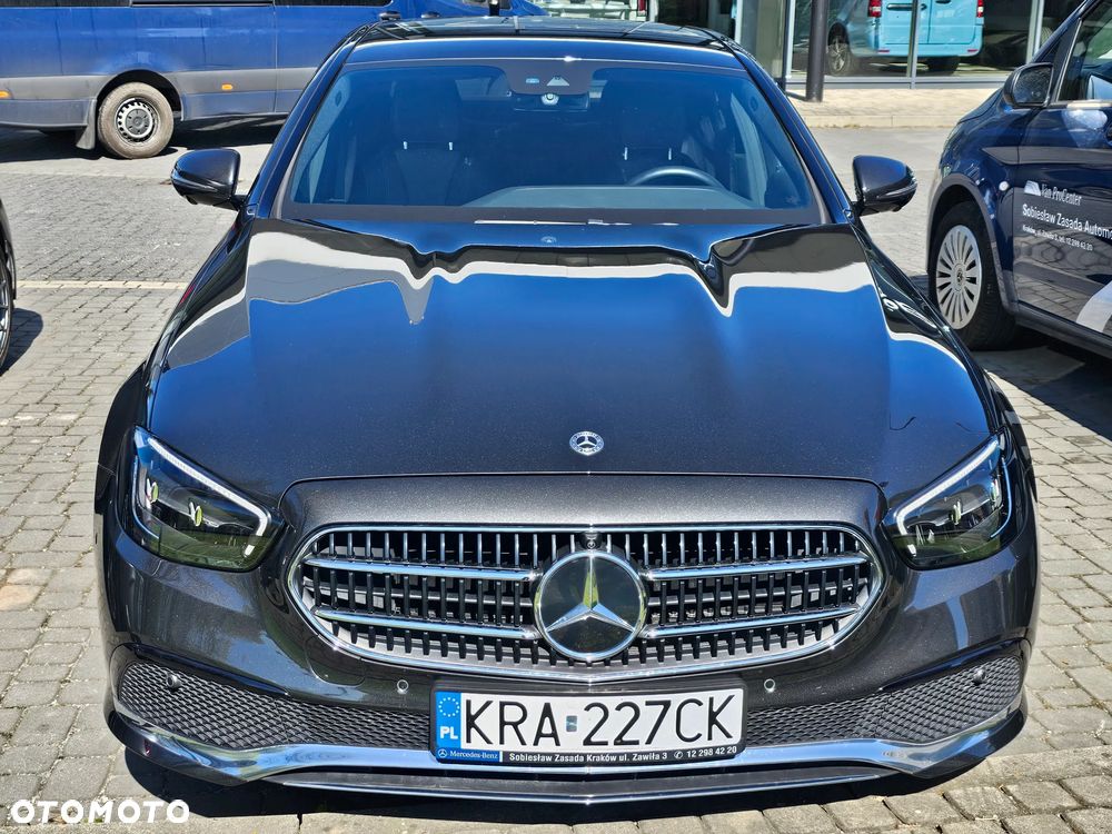 Mercedes-Benz Klasa E - 19