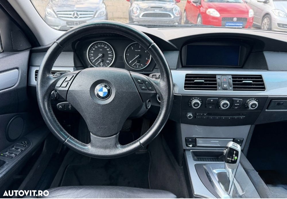 BMW Seria 5 520d Aut. Edition Exclusive - 15