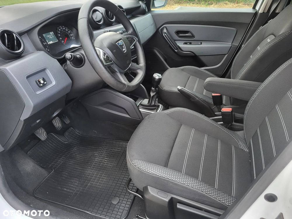 Dacia Duster 1.6 SCe Access S&S - 3