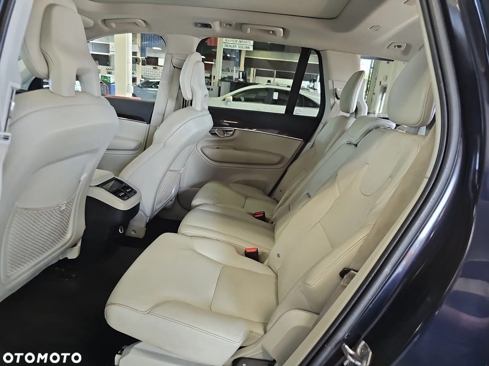 Volvo XC 90 T6 AWD Momentum 7os - 18