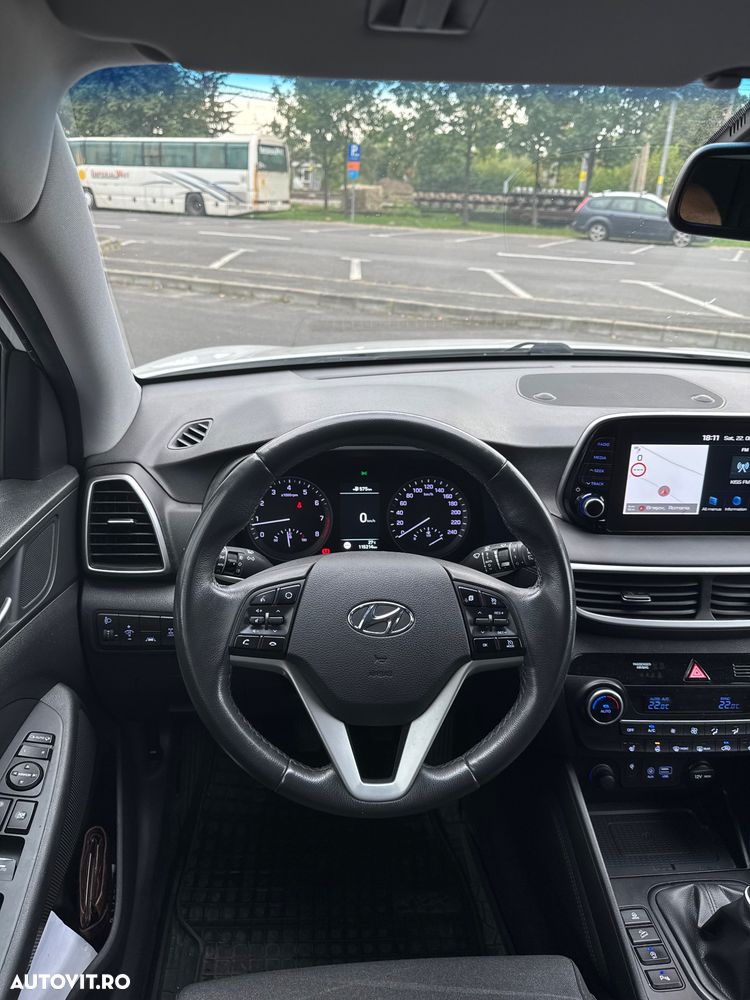 Hyundai Tucson 1.6 T-GDi 4WD 6MT Premium - 10