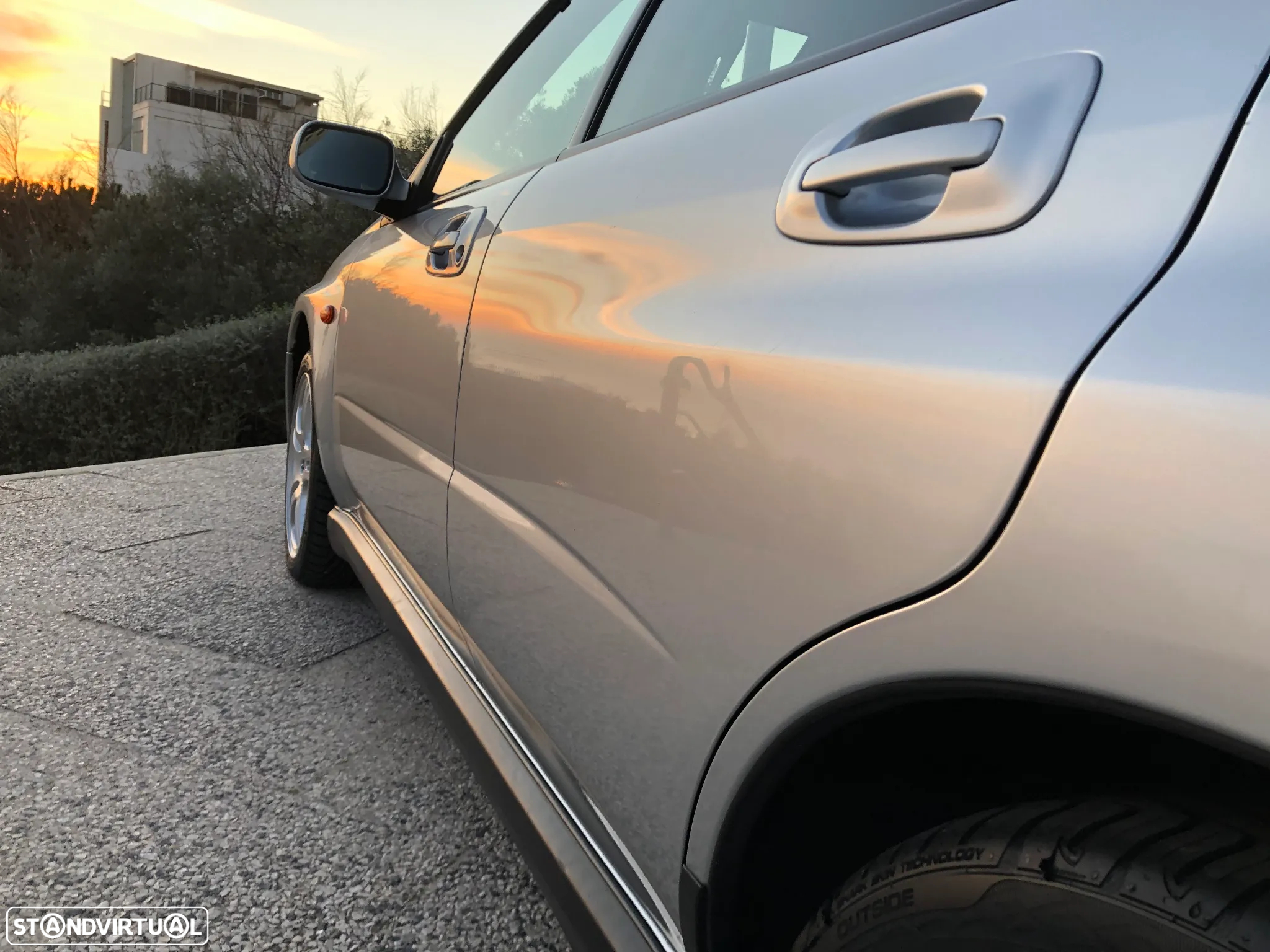 Subaru Impreza Sedan 2.0 WRX - 27