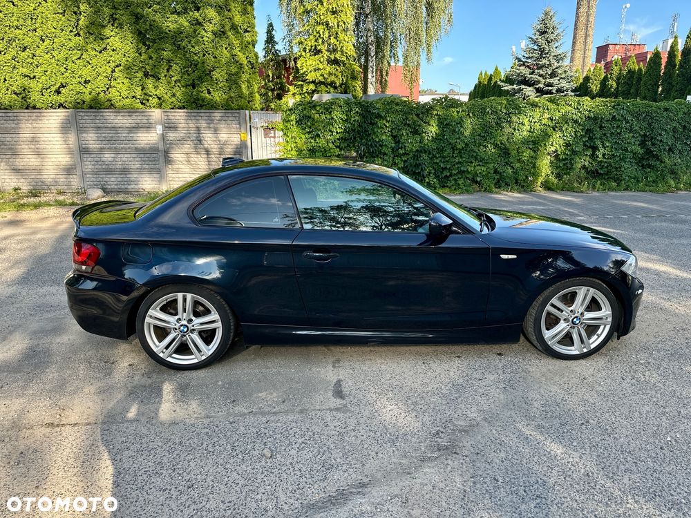 BMW Seria 1 123d Edition Sport - 4