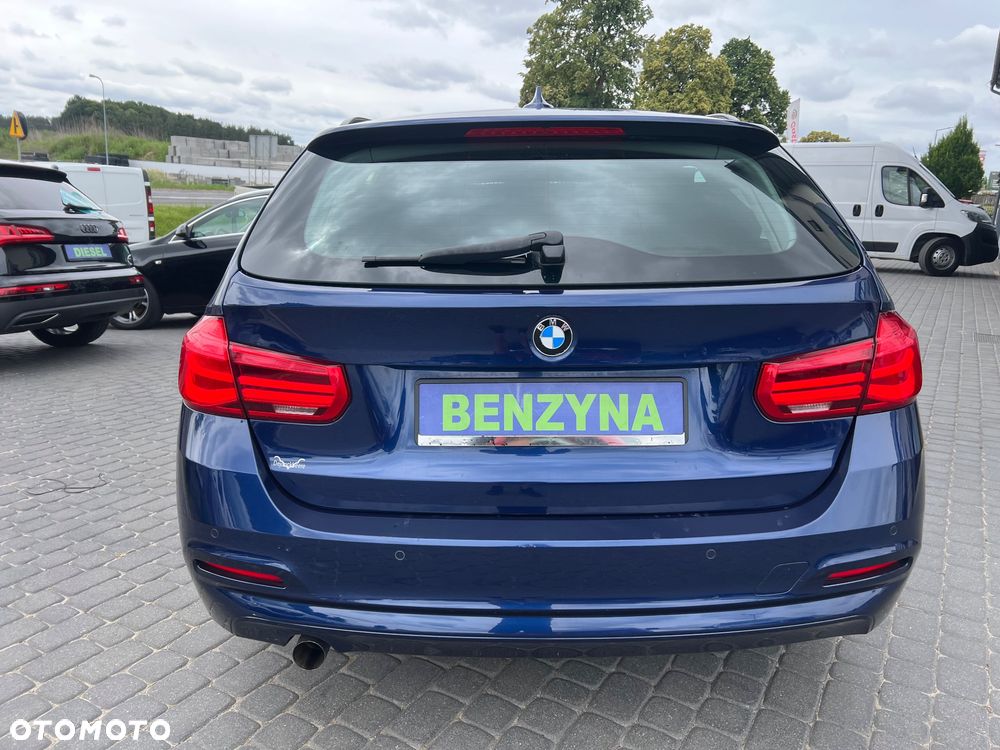 BMW Seria 3 318i Edition Luxury Line Purity - 8