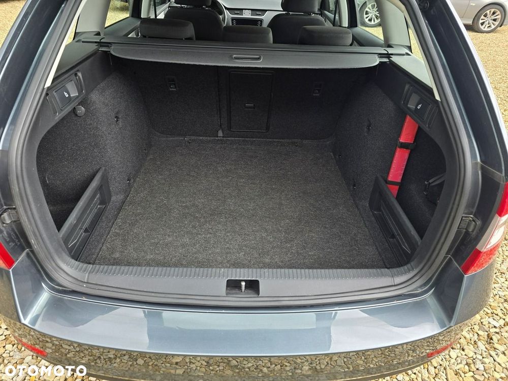 Skoda Octavia 1.5 TSI Business - 28