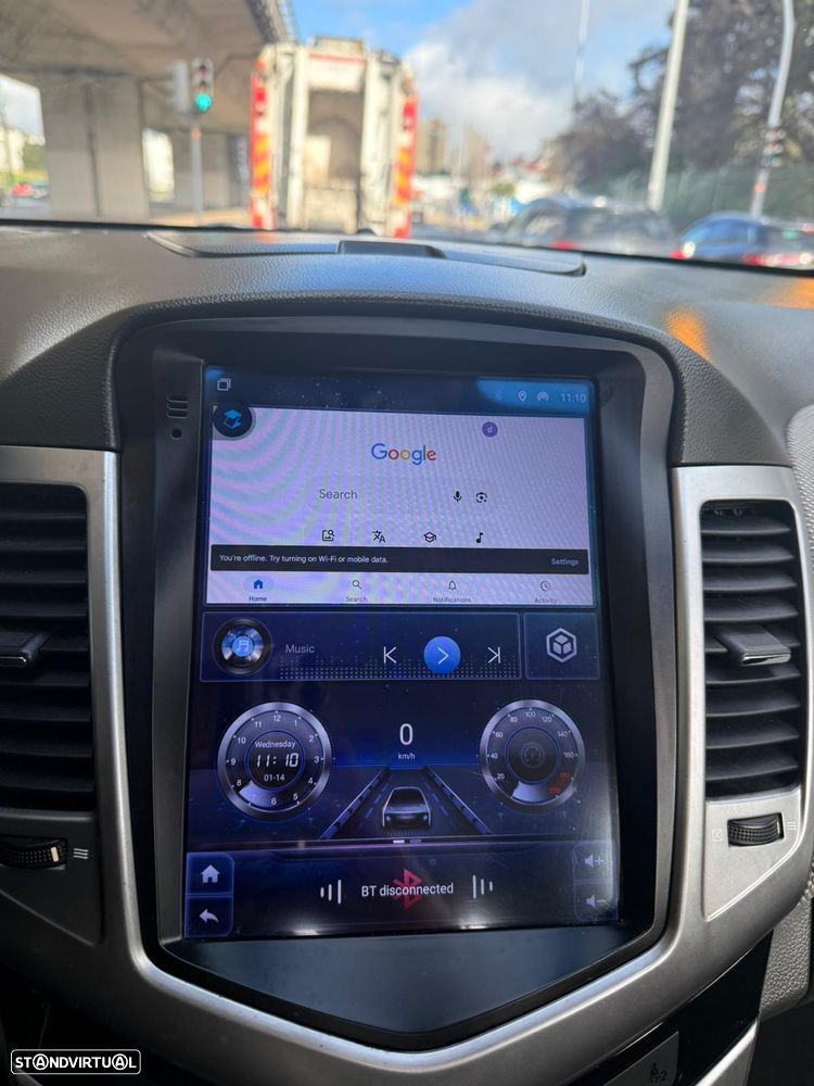 Chevrolet Cruze 1.6 LS - 19