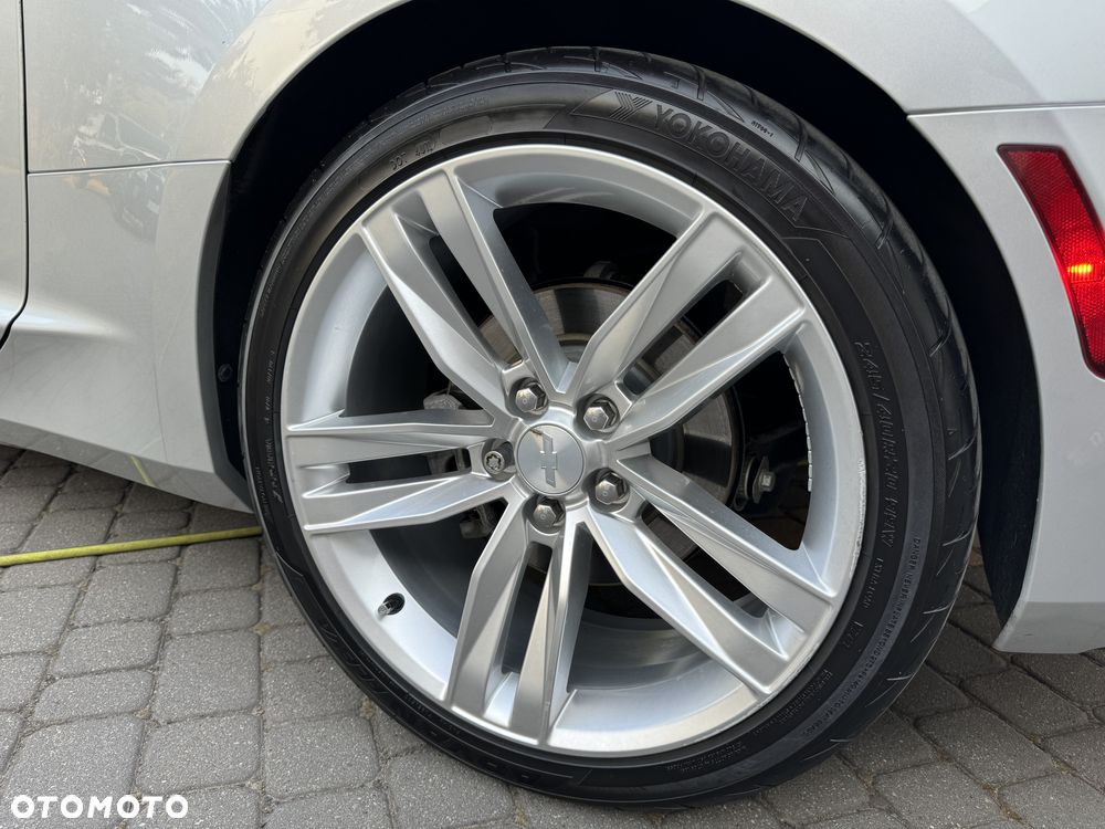 Chevrolet Camaro - 31