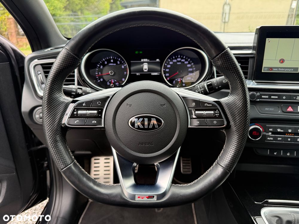 Kia ProCeed 1.4 T-GDI GT Line - 23
