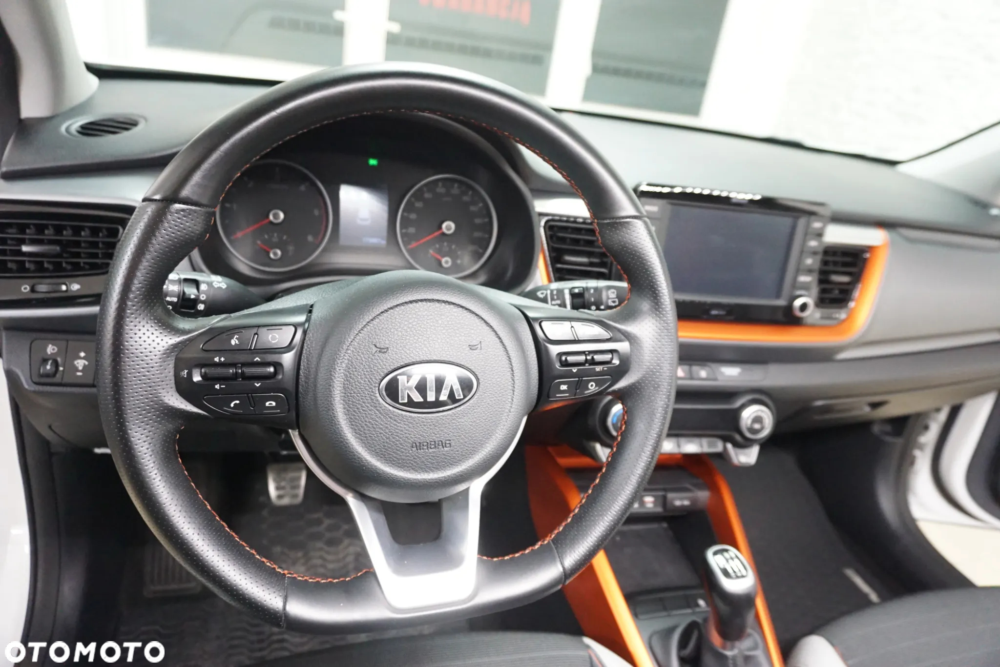 Kia Stonic 1.6 CRDi Spirit - 24