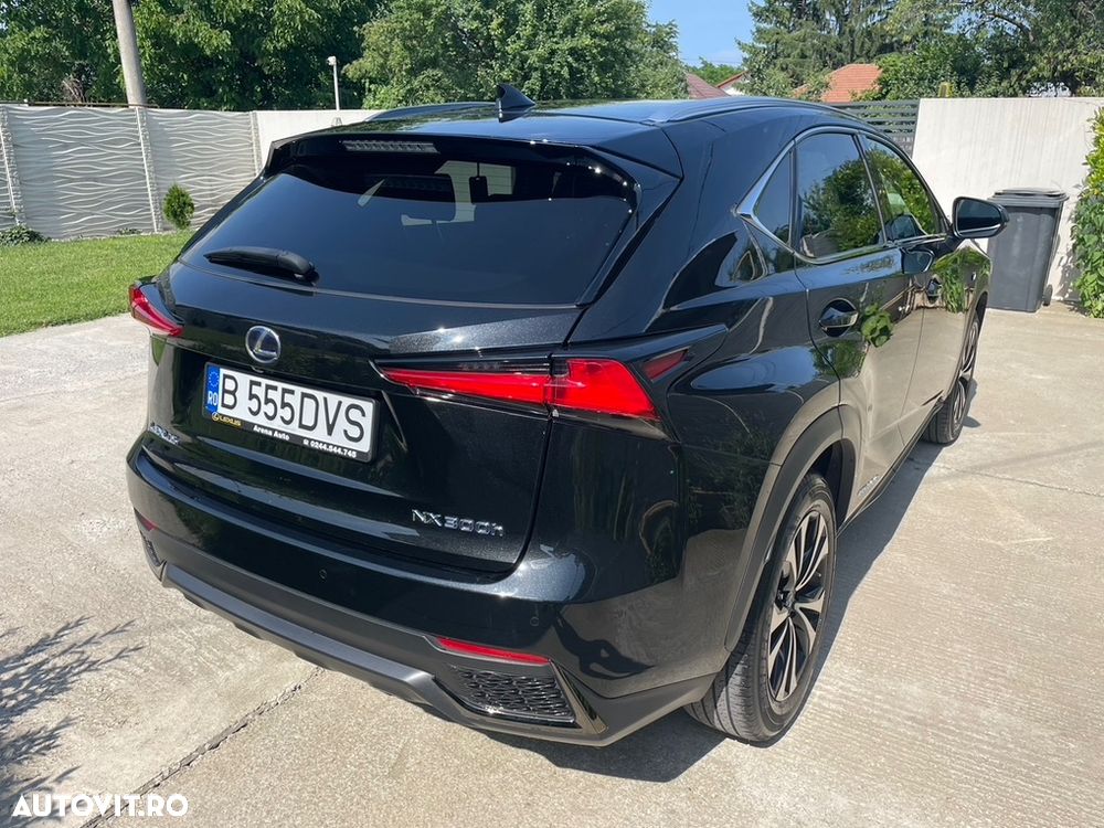 Lexus Seria NX - 5