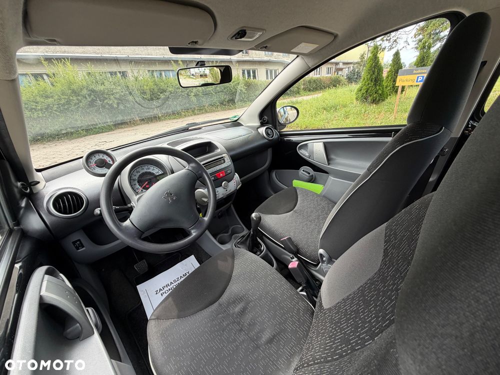 Peugeot 107 70 Black&Silver - 22