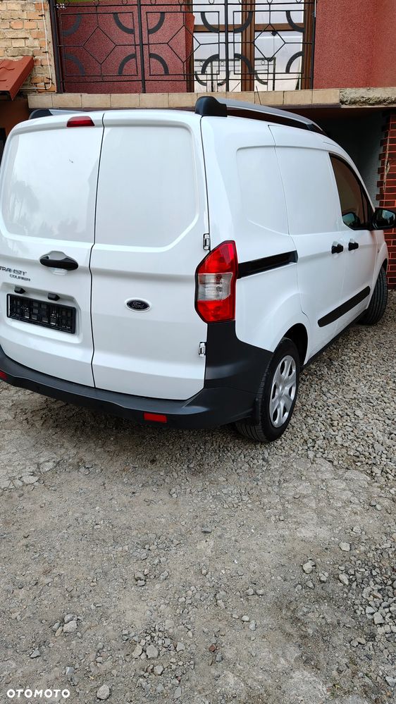 Ford TRANSIT COURIER - 3