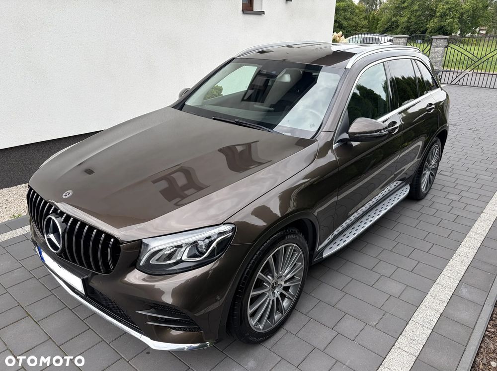Mercedes-Benz GLC - 9