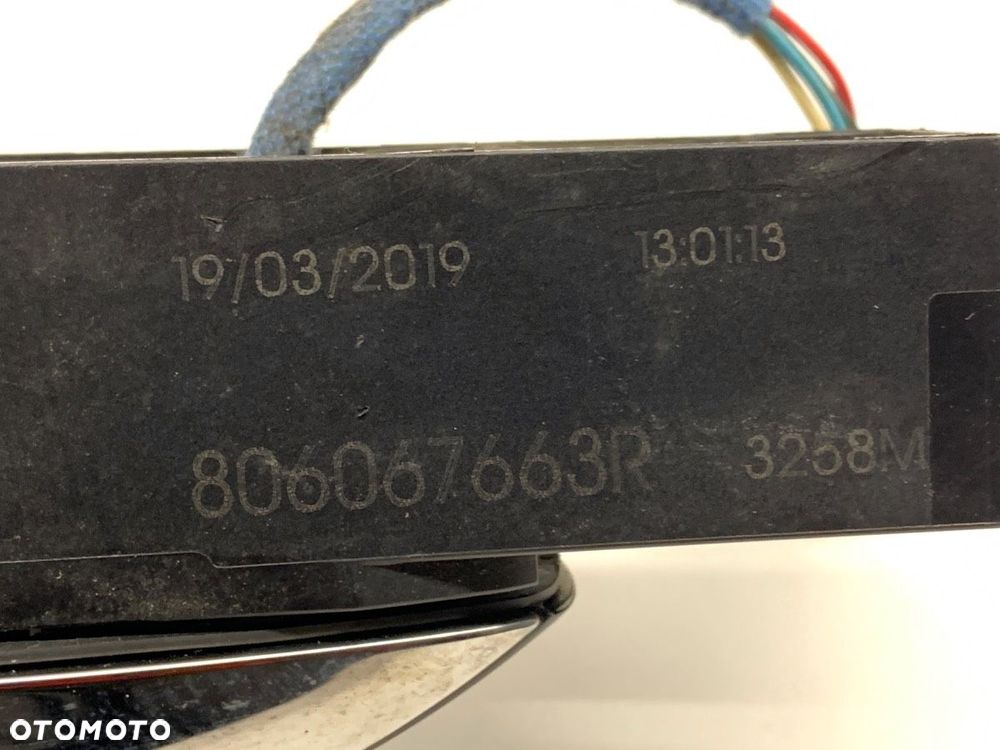 KLAMKA ZEWNĘTRZNA PRAWY PRZÓD  RENAULT MEGANE IV sedan 2016 - 2022 1.3 TCe 140 (LVNB) 103 kW [140 - 6