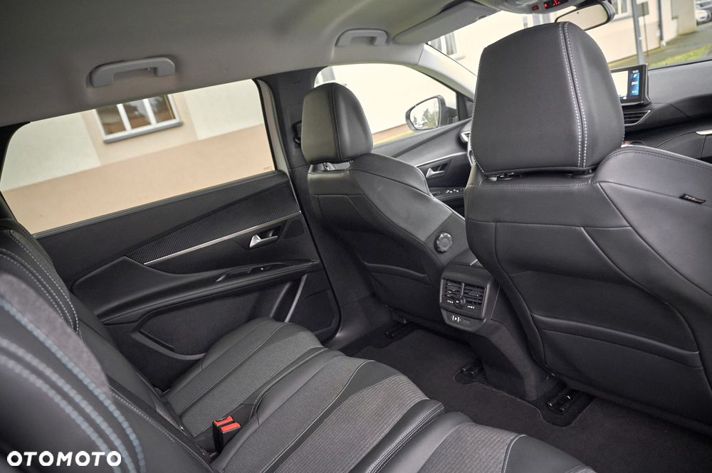 Peugeot 5008 BlueHDi 130 EAT8 Allure Pack - 31