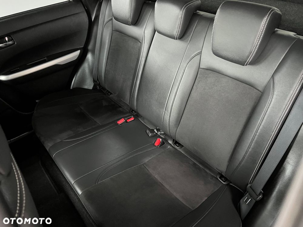 Suzuki Vitara - 24