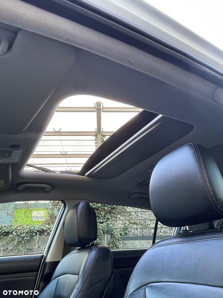 Kia Sportage 1.6 GDI 2WD ISG Dream-Team Edition - 13