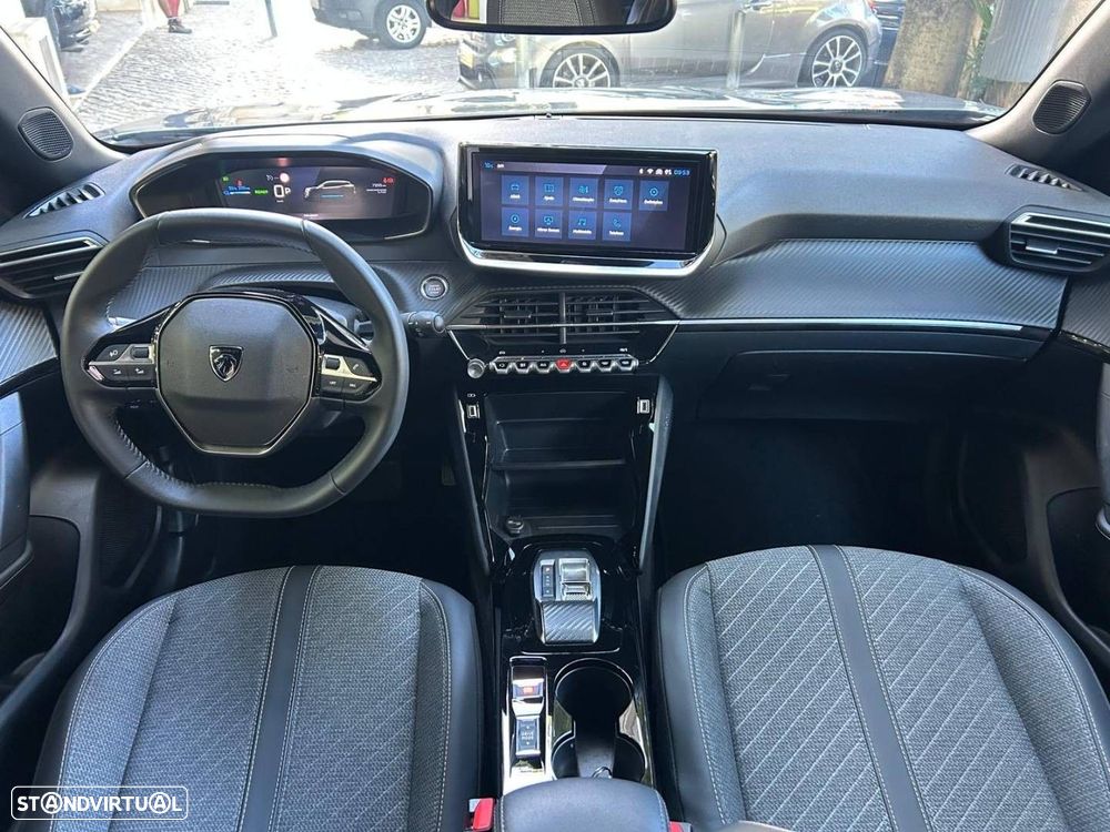 Peugeot e-2008 54 kWh Allure - 12