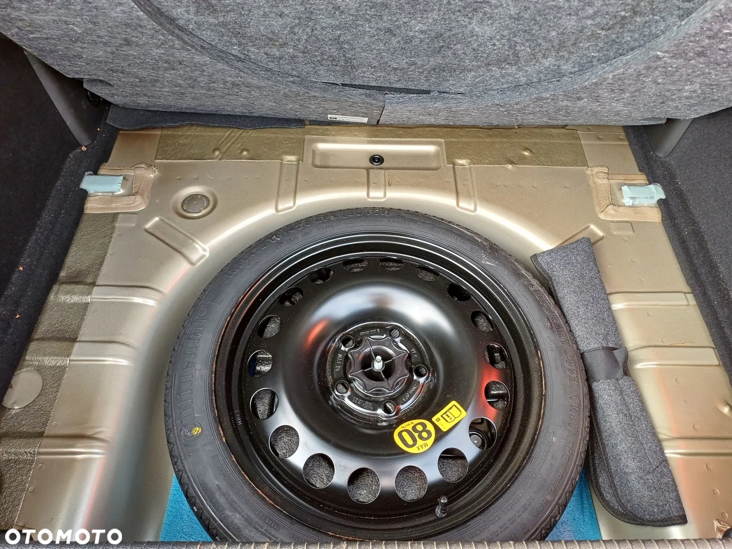 Opel Astra IV 1.6 T SIDI Cosmo S&S - 18
