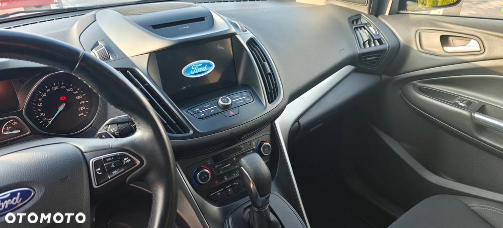 Ford Kuga 1.5 EcoBoost AWD Trend ASS - 19