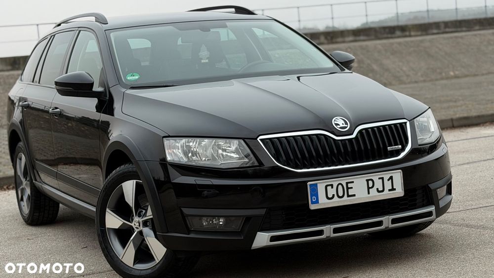Skoda Octavia 2.0 TDI 4x4 DSG Scout - 1