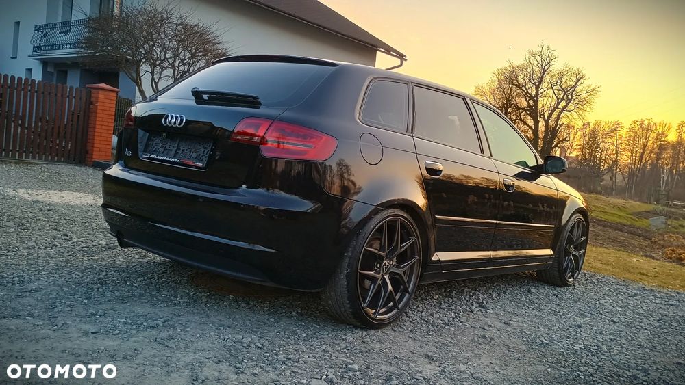 Audi A3 Sportback 1.6 Ambiente - 11