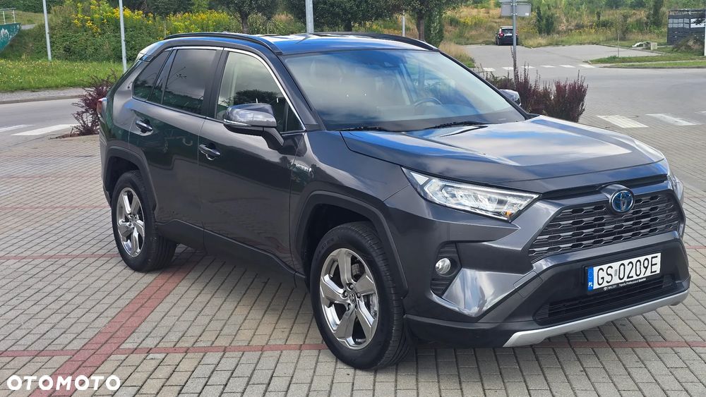 Toyota RAV4 - 1