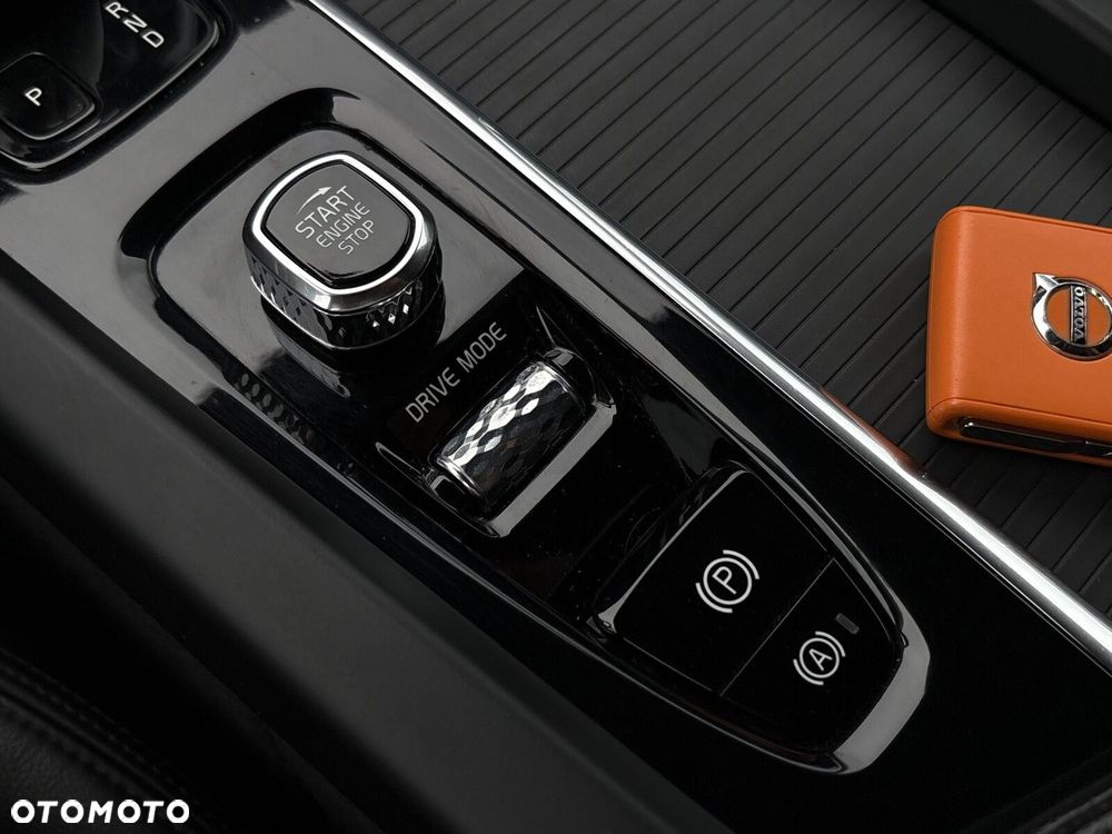 Volvo V60 B4 D Momentum Pro - 12
