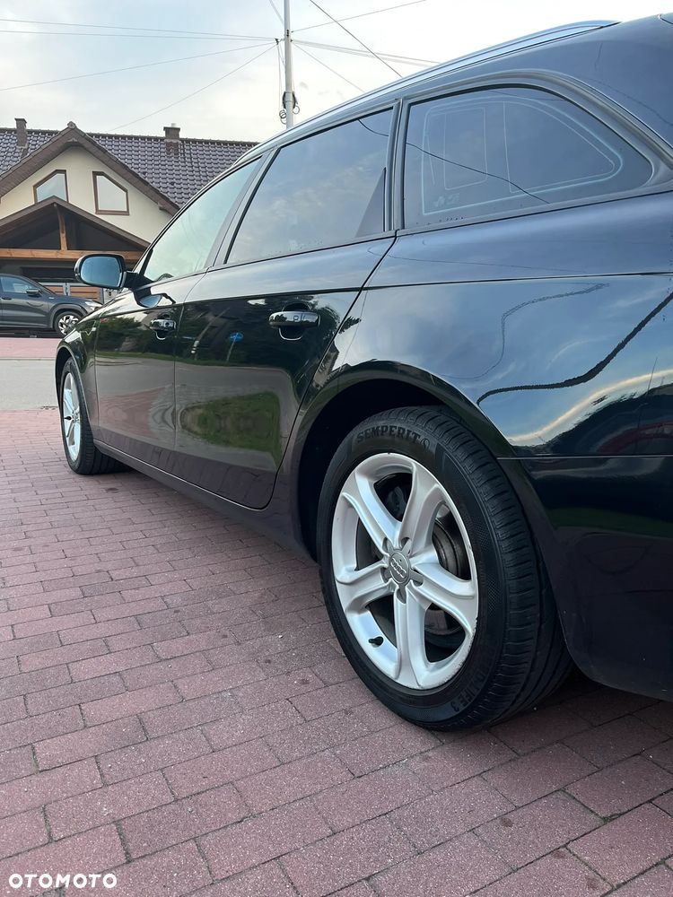 Audi A4 Avant 2.0 TDI DPF multitronic Ambition - 9