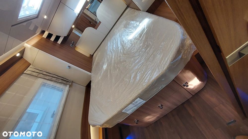 Carthago Chic E-Line I 64XL QB Silverline - 22