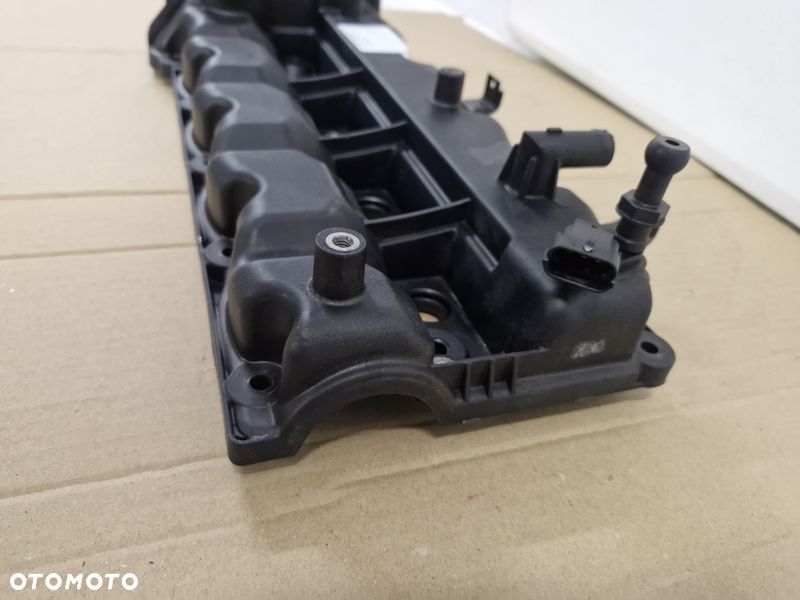 KIA CARENS 4 IV 1.7 CRDI POKRYWA ZAWORÓW - 8