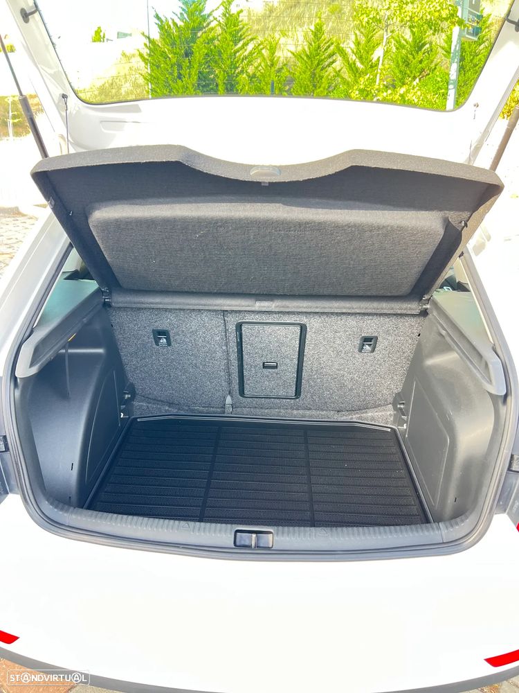 Skoda Rapid Spaceback 1.4 TDi Style - 12